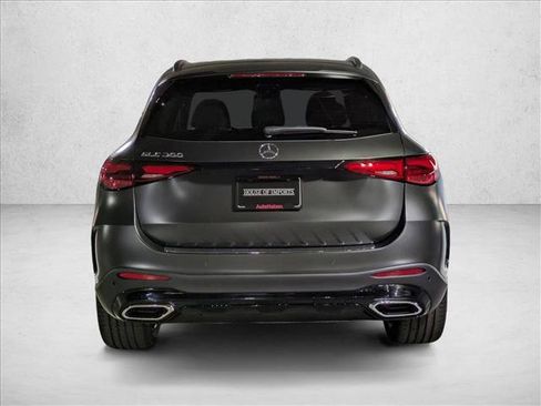 New 2026 Mercedes-Benz GLC 300 image 8