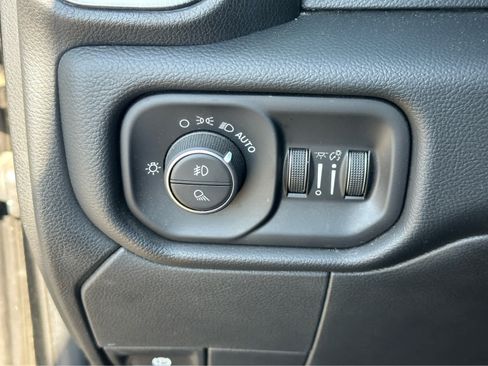 Used 2019 RAM 2500 Power Wagon AWD/4WD image 19