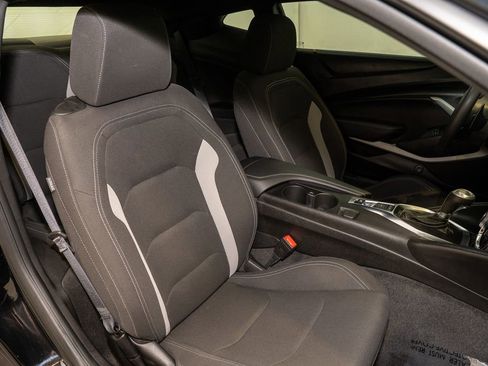 Used 2021 Chevrolet Camaro SS image 11