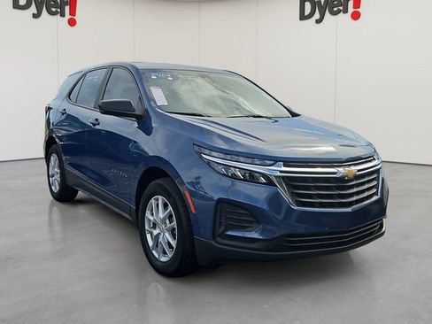 Used 2024 Chevrolet Equinox LS FWD image 8