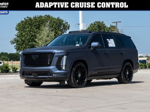 Used 2025 Cadillac Escalade Sport Platinum AWD/4WD image 6