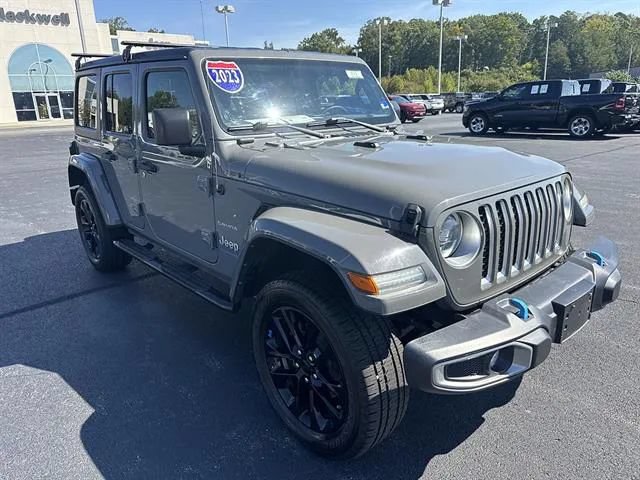 Used 2023 Jeep Wrangler Unlimited Sahara AWD/4WD image 1