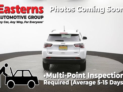 Used 2022 Jeep Compass Latitude w/ Convenience Group AWD/4WD image 37