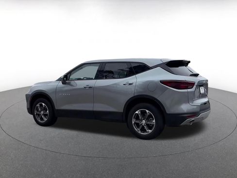 Used 2025 Chevrolet Blazer LT FWD image 10