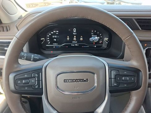 Used 2023 GMC Yukon XL Denali w/ LPO, Floor Liner Package AWD/4WD image 20