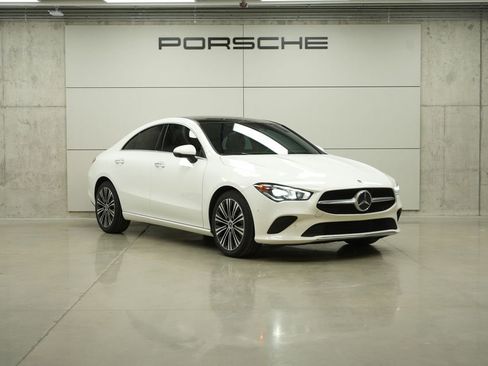 Used 2022 Mercedes-Benz CLA 250 image 7