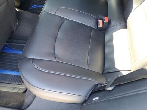 Used 2017 Chevrolet Malibu LT w/ Leather Package FWD image 15