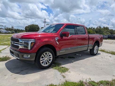 Certified 2025 Ford F150 King Ranch AWD/4WD image 8