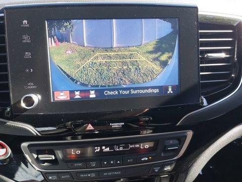 Used 2023 Honda Ridgeline Black Edition image 17