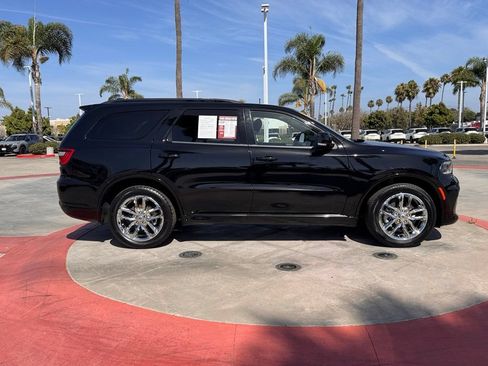 Used 2024 Dodge Durango GT RWD image 9