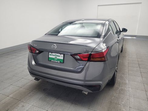 Used 2019 Nissan Altima 2.5 SR FWD image 6