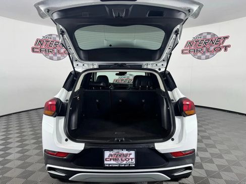 Used 2021 Buick Encore GX Preferred FWD image 27