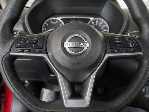 Used 2024 Nissan Sentra SV FWD image 22