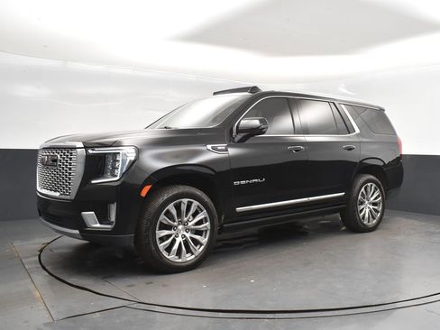 Used 2021 GMC Yukon Denali w/ Denali Premium Package image 1