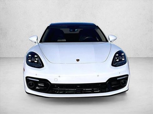 Used 2023 Porsche Panamera 4 image 3