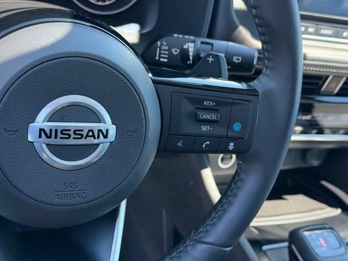 Used 2021 Nissan Rogue SV w/ Premium Package AWD/4WD image 22