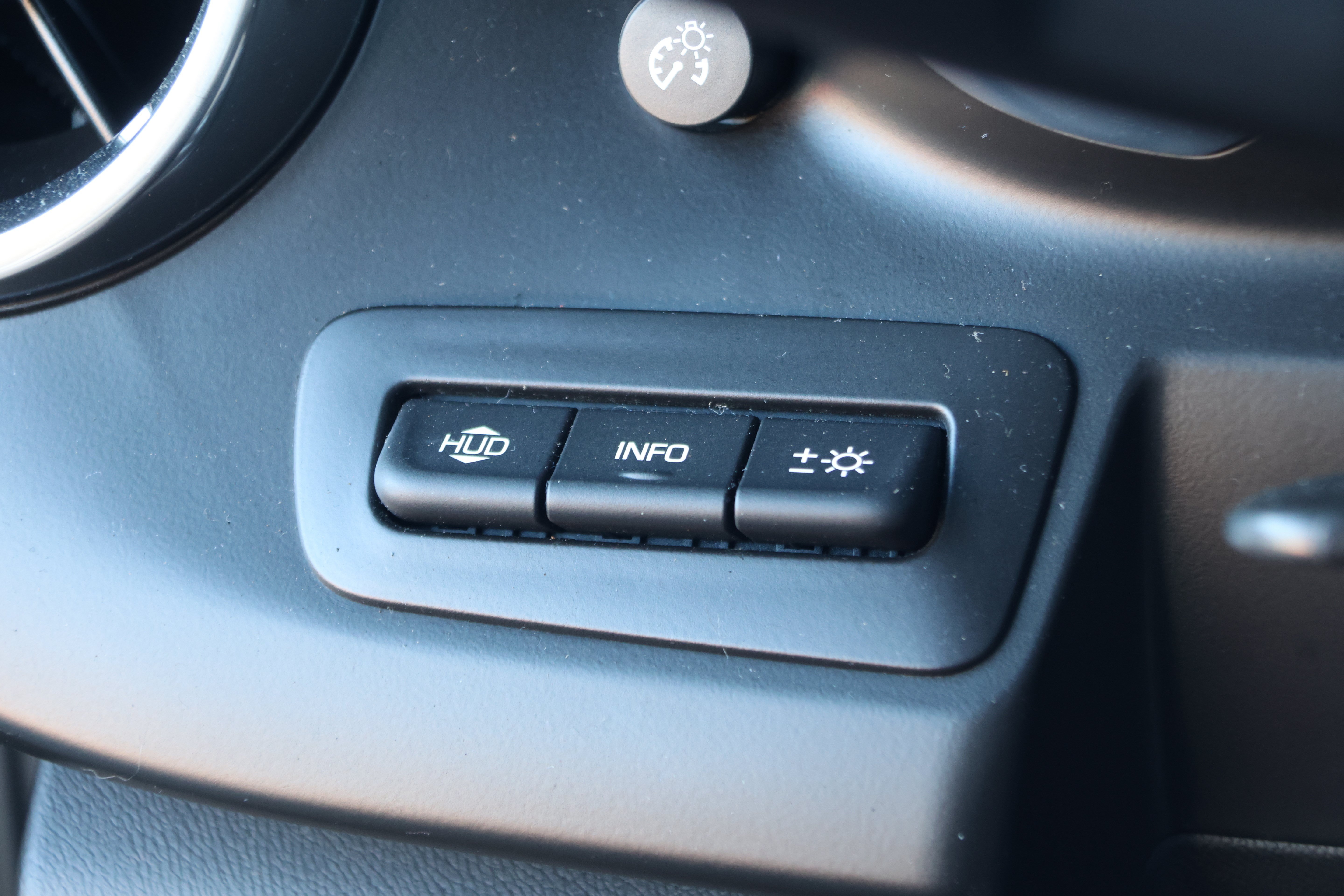 Used 2017 Chevrolet Camaro ZL1 RWD image 17