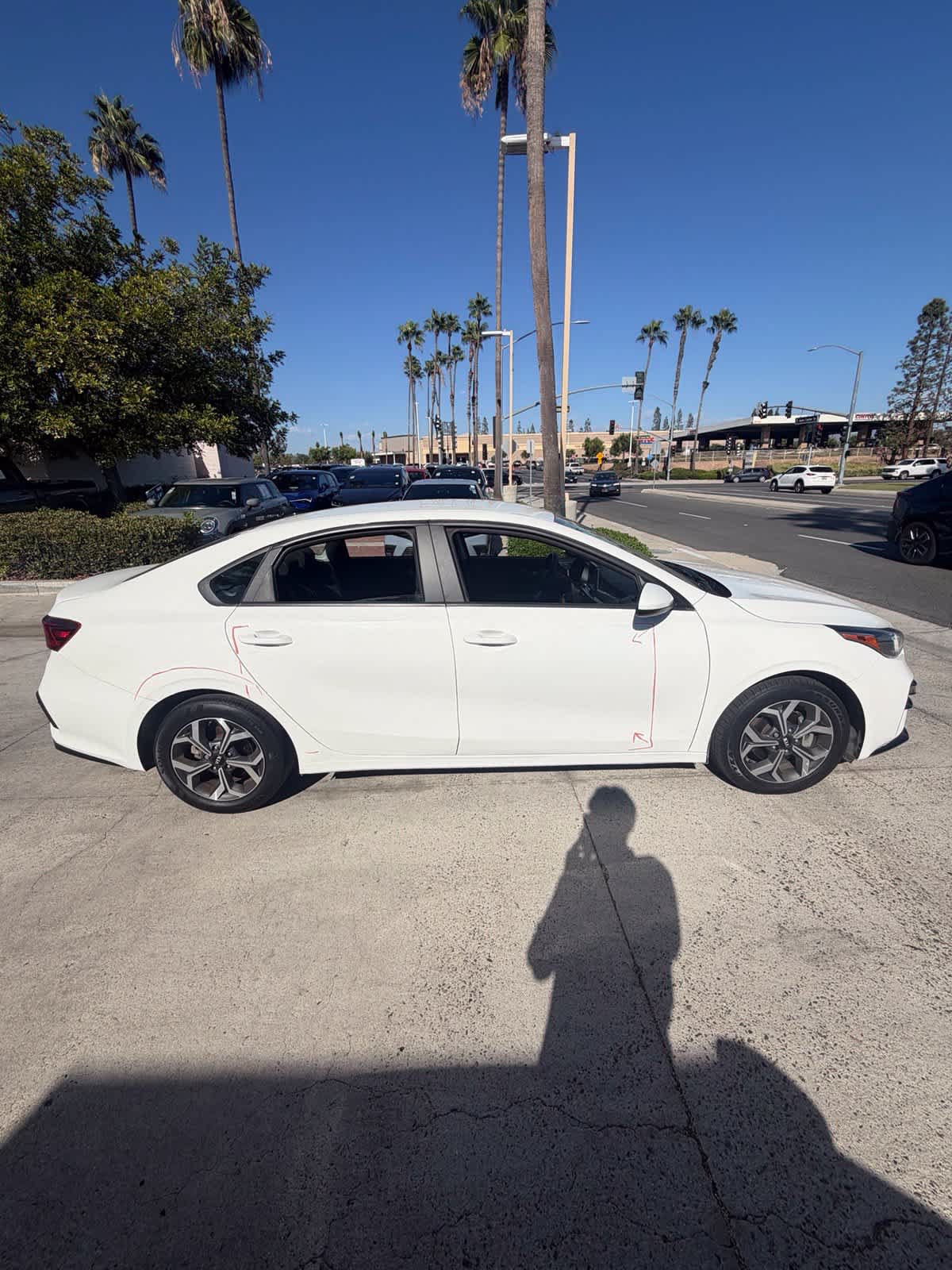 Used 2020 Kia Forte LXS FWD image 4