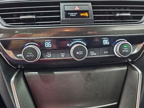 Used 2022 Honda Accord Sport image 13