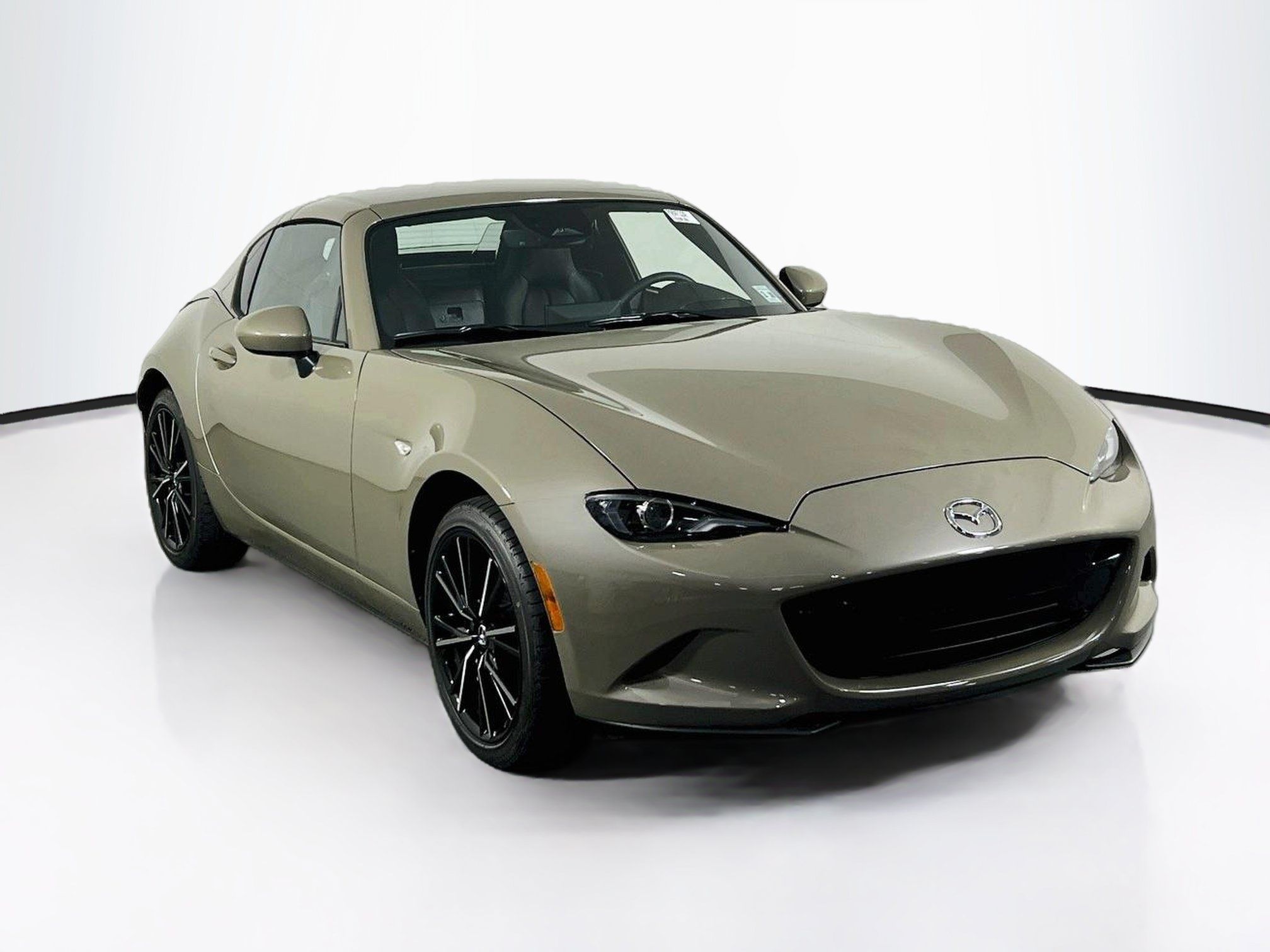 Used 2024 MAZDA MX-5 Miata RF Grand Touring RWD image 3