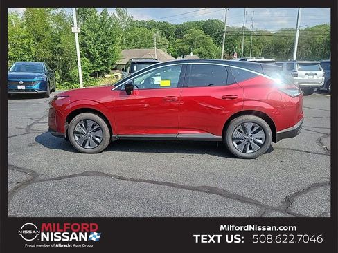 Used 2025 Nissan Murano SL w/ Cargo Package image 1
