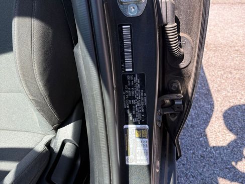 Used 2025 Kia K4 LXS image 28