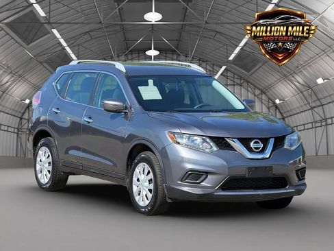 Used 2016 Nissan Rogue SV FWD image 1