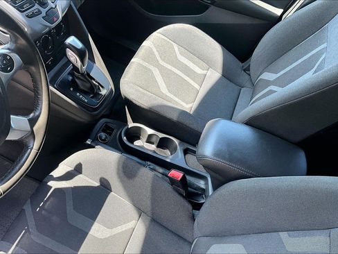 Used 2016 Ford Transit Connect XLT FWD image 14