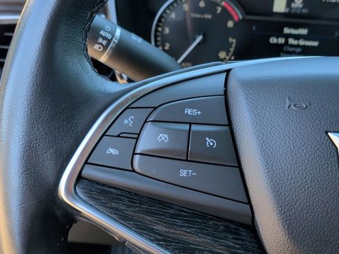 Used 2023 Cadillac XT5 Premium Luxury AWD/4WD image 16