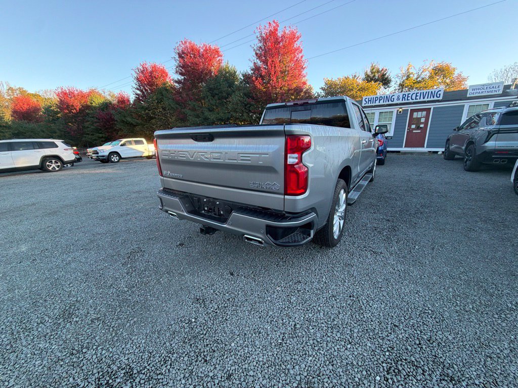 Used 2026 Chevrolet Silverado 1500 High Country w/ High Country Premium Package AWD/4WD image 7