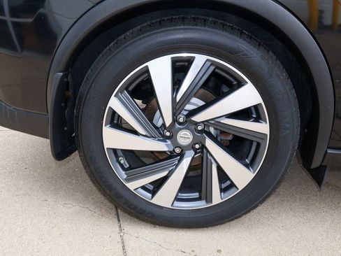 Used 2015 Nissan Murano Platinum w/ Platinum Technology Package AWD/4WD image 9
