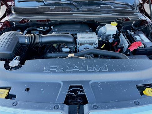 Used 2020 RAM 1500 Laramie image 29