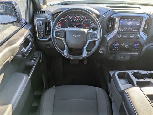Used 2021 Chevrolet Silverado 1500 RST image 17
