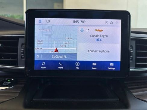 Used 2020 Ford Explorer Limited RWD image 18