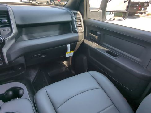 New 2026 RAM 3500 Tradesman image 15