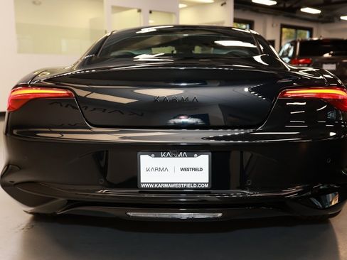 New 2025 Karma Revero Luxury image 6