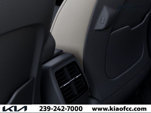 New 2026 Kia Niro EX FWD image 26