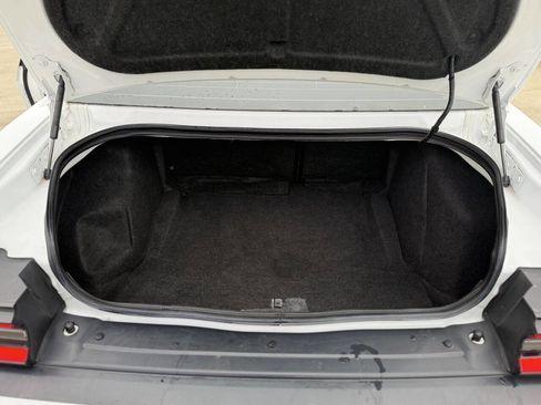 Used 2016 Dodge Challenger R/T Plus image 20