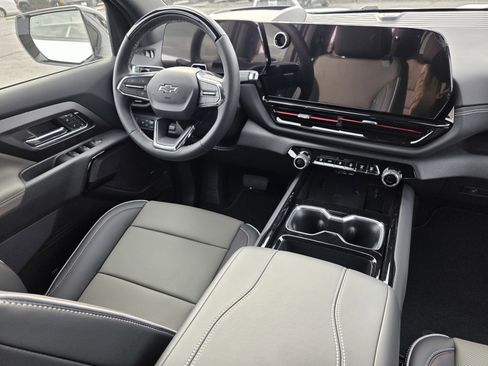 New 2026 Chevrolet Silverado EV Trail Boss image 22