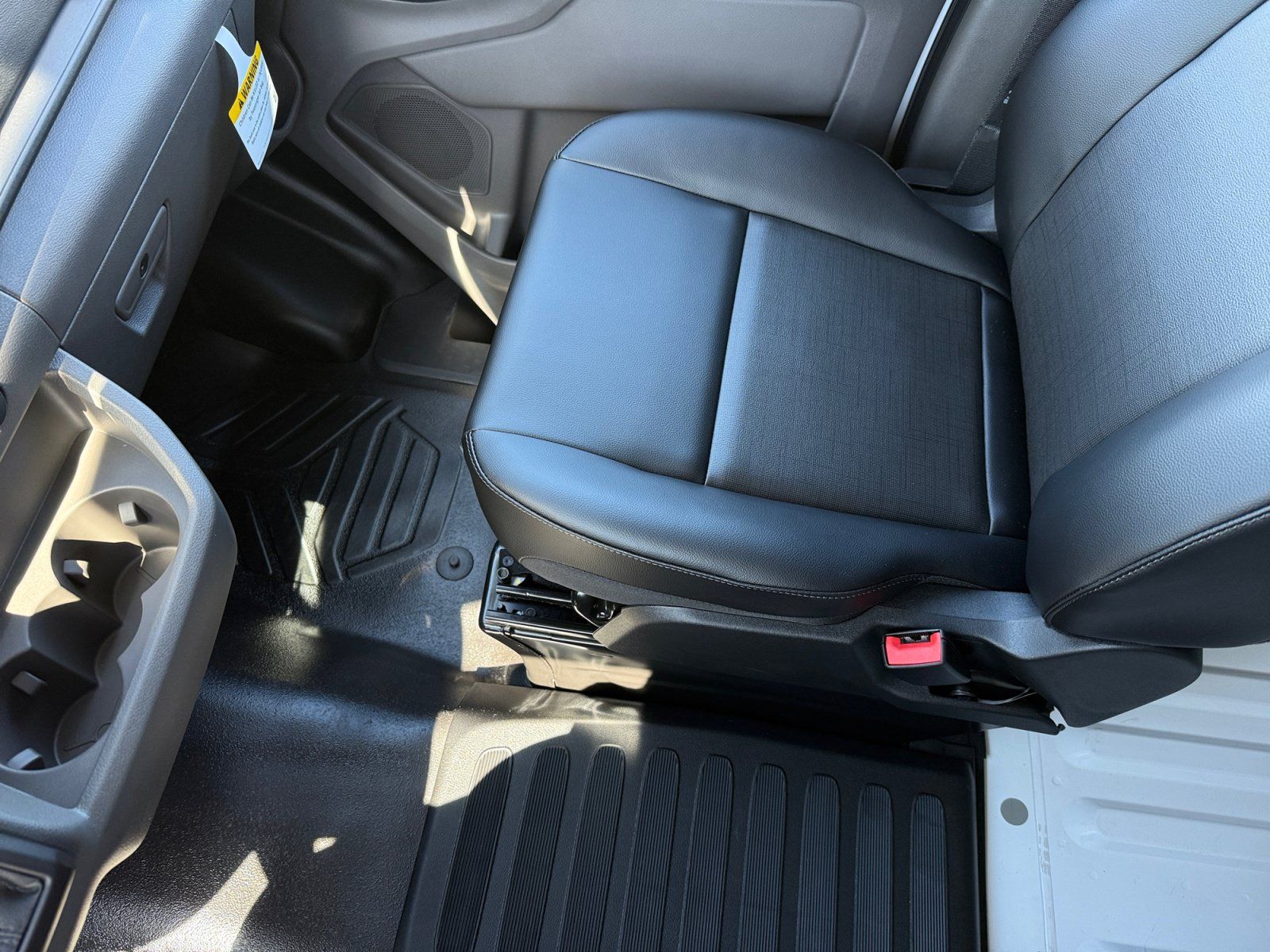 New 2026 Ford Transit 250 148 Medium Roof RWD image 14
