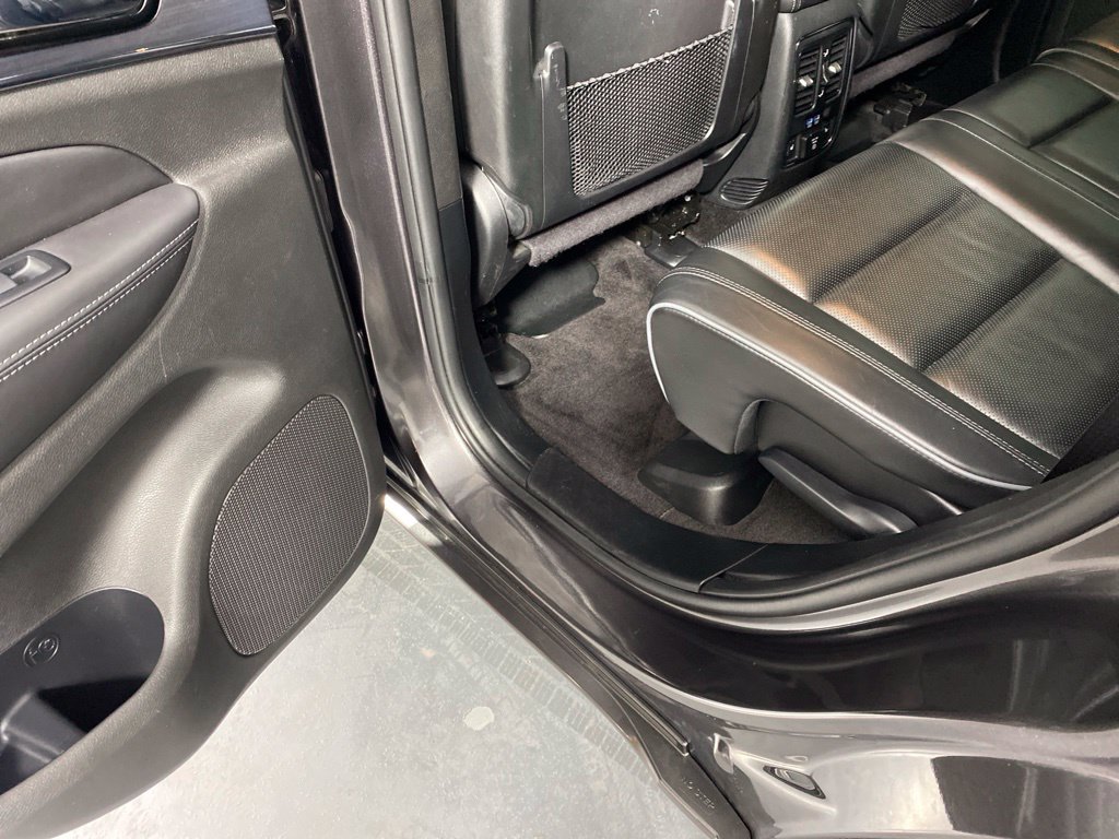 Used 2019 Jeep Grand Cherokee Overland AWD/4WD image 26