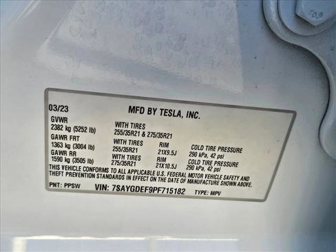 Used 2023 Tesla Model Y Performance image 23
