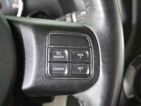 Used 2018 Jeep Wrangler Sport image 26