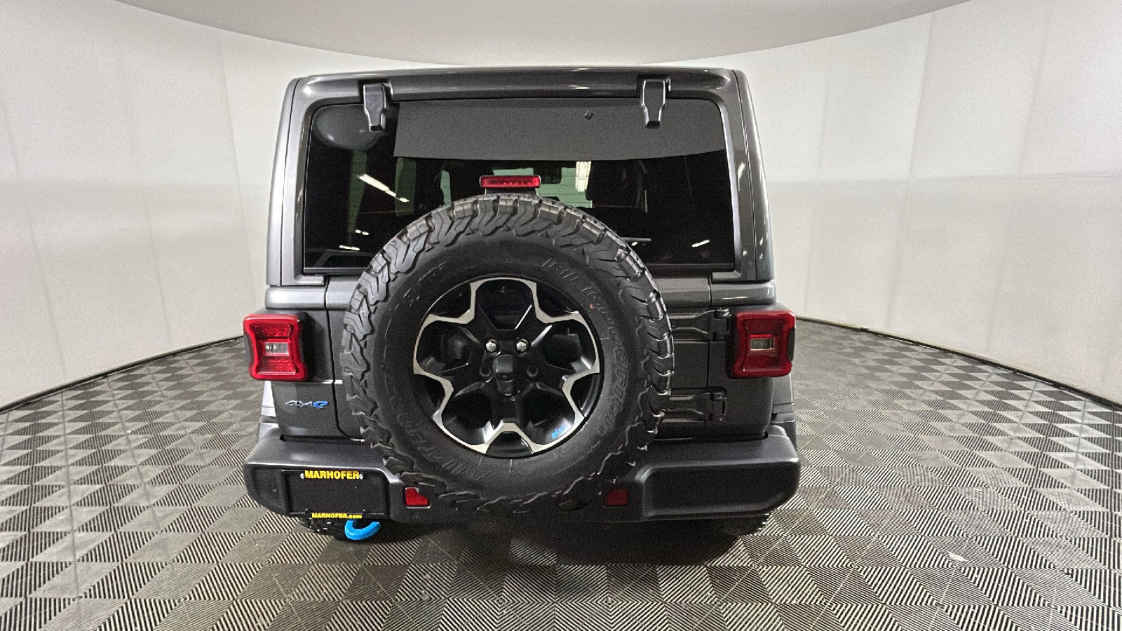 Used 2022 Jeep Wrangler Unlimited Rubicon 4xe w/ Cold Weather Group AWD/4WD image 4