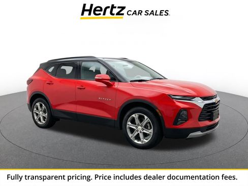 Used 2025 Chevrolet Blazer LT FWD image 1