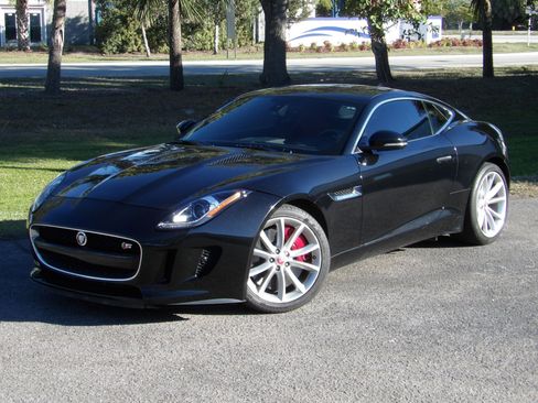 Used 2015 Jaguar F-TYPE S image 10