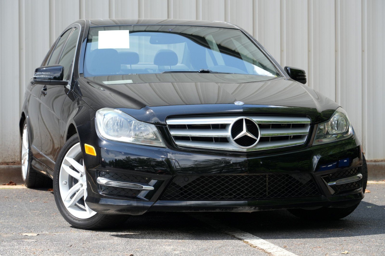 Used 2013 Mercedes-Benz C 300 4MATIC Sedan image 2