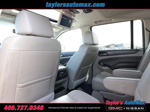 Used 2017 Chevrolet Suburban Premier AWD/4WD image 41