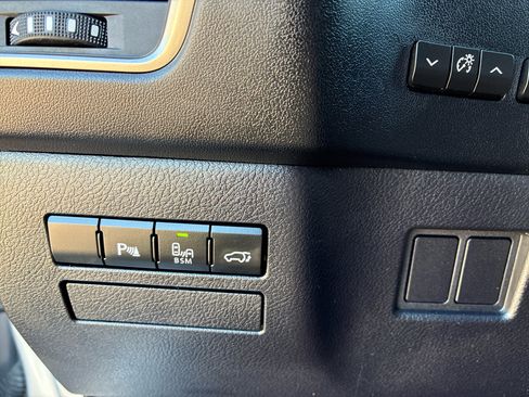 Used 2015 Lexus NX 200t FWD image 31