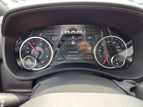 New 2026 RAM 3500 Big Horn AWD/4WD image 36